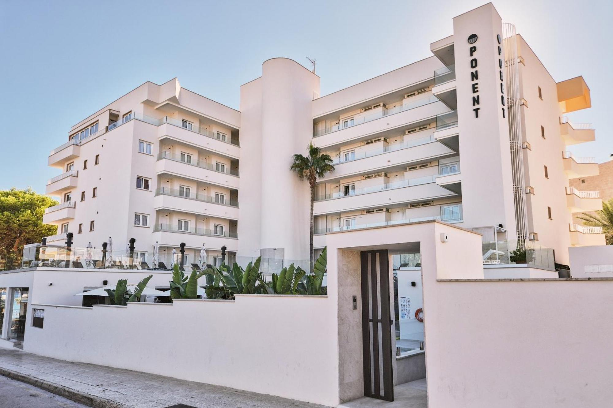 Apartamentos Ponent Пегера Экстерьер фото